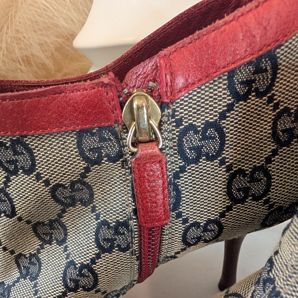 Gucci D Ring GG Monogram Canvas Pointed Toe Ankle Booties with Red Trim Size 7 - Picture 4 of 10